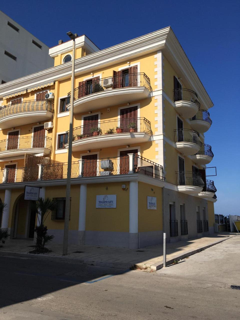 Traiano Suite Margherita Di Savoia Buitenkant foto